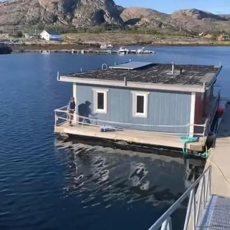 Bådhotel Sætervika Floating Hosen